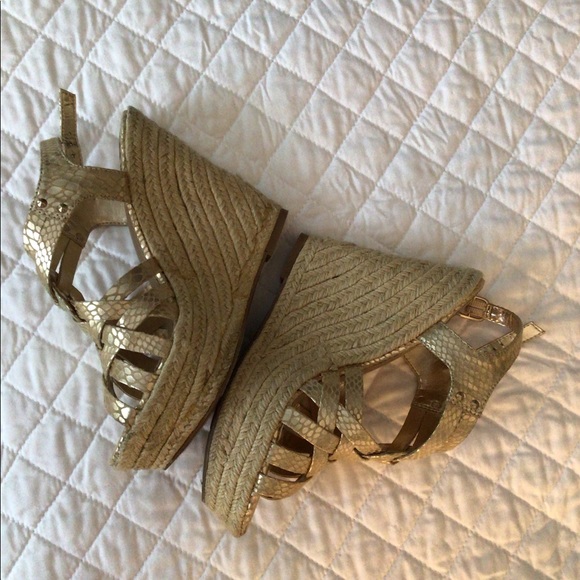 Fergalicious Wedges Size 6! - Picture 6 of 9